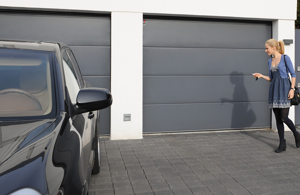 CarTeck Solid Sectional Garage Door - Smooth Anthracite Grey RAL 7016