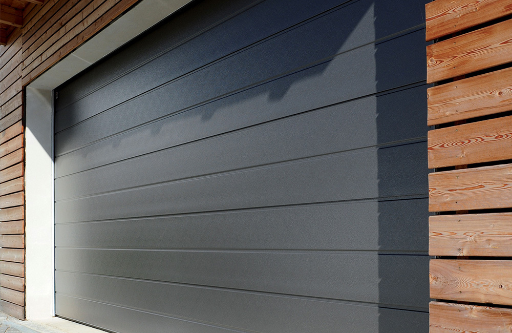 CarTeck Insulated Centre Rib Sectional Garage Door -  Woodgrain Anthracite Grey RAL 7016