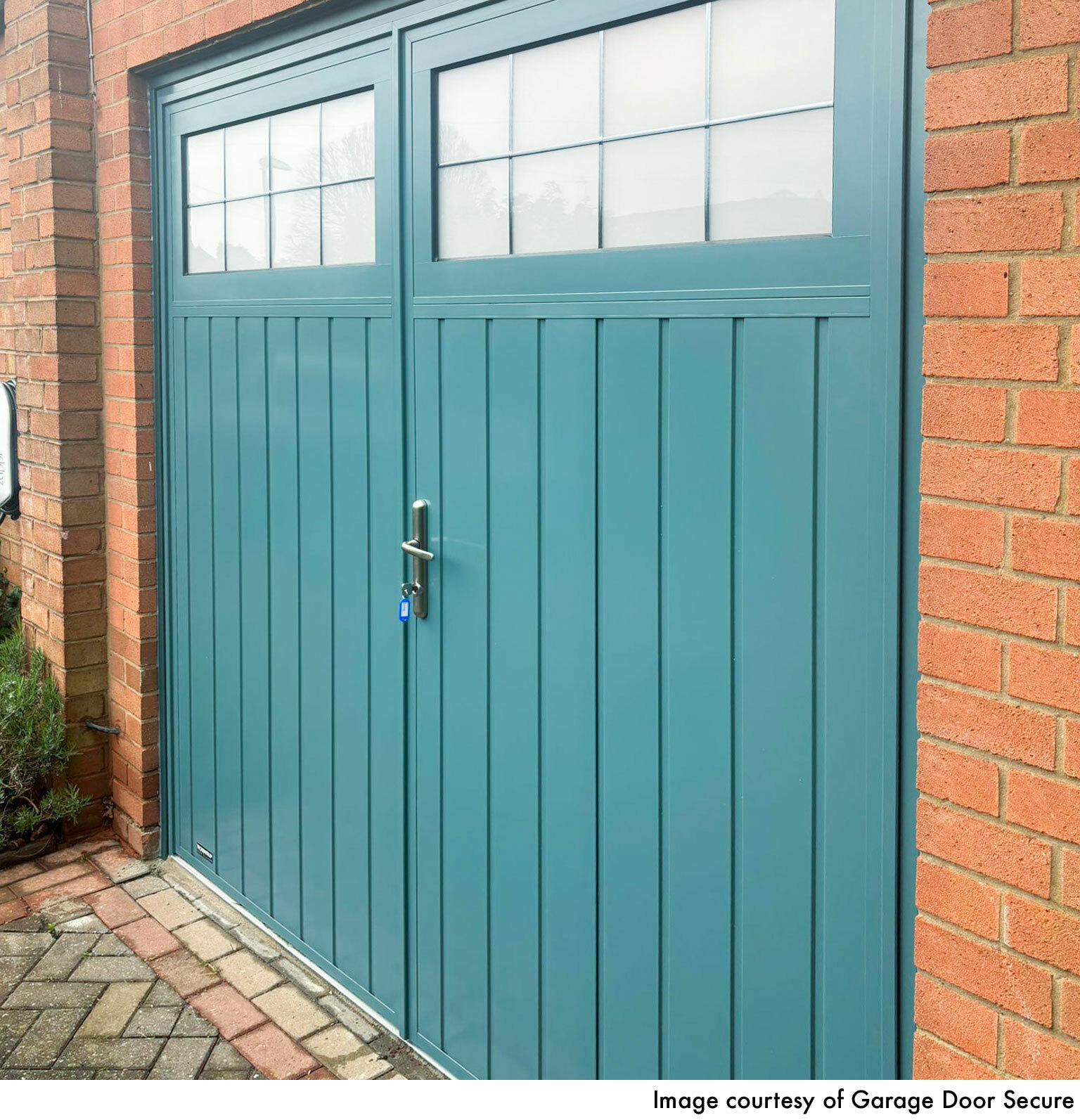 CarTeck Insulated Traditional Side Hinged Garage Door - Smooth Pigeon Blue