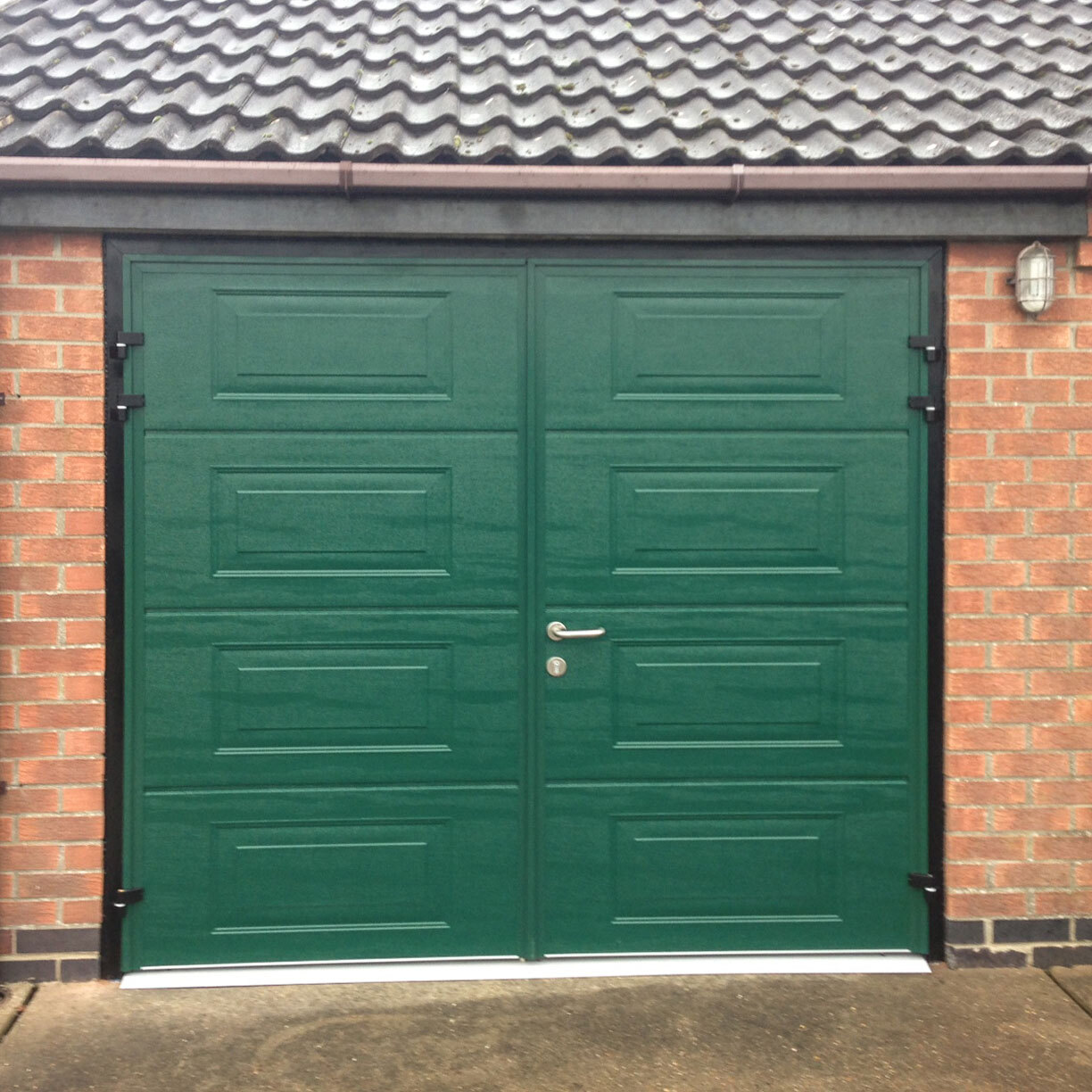 Teckentrup Carteck Side Hinged Horizontal Woodgrain In Moss Green