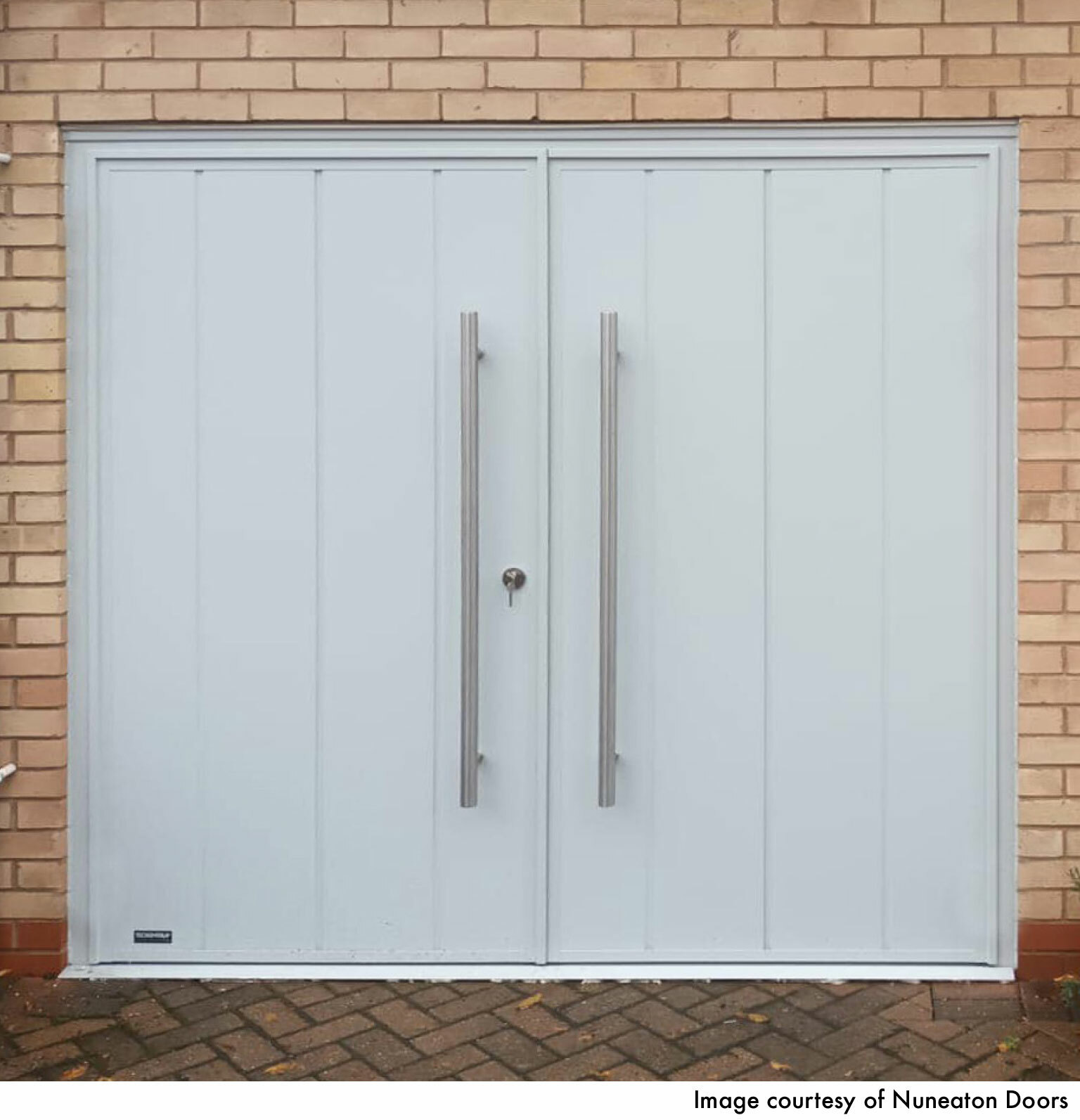 CarTeck Insulated Centre Ribbed Side Hinged Garage Door - Smooth Light Grey with Stainless Steel D-Handles