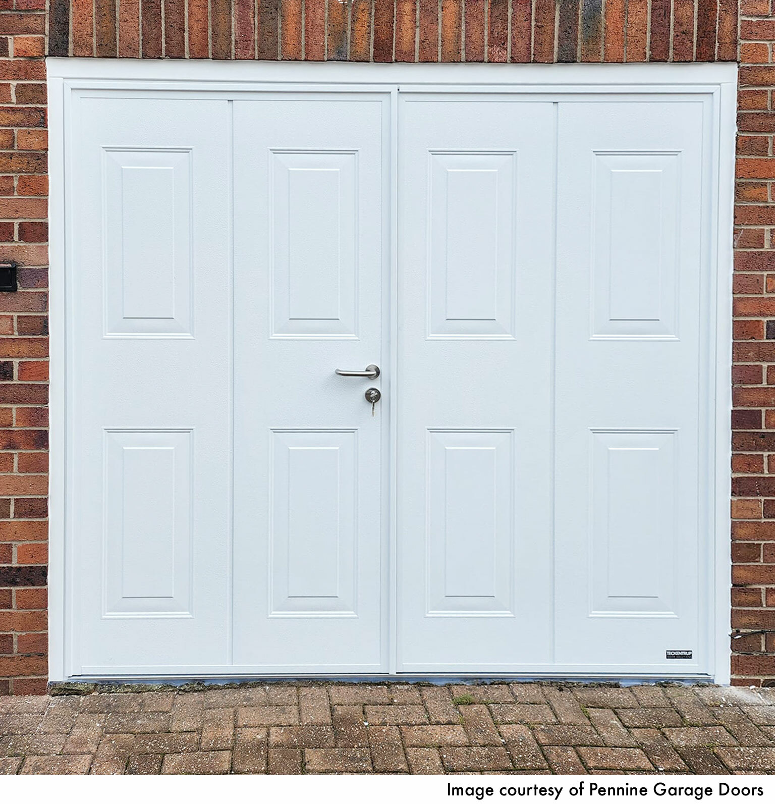 CarTeck Insulated Georgian Side Hinged Garage Door - Woodgrain White