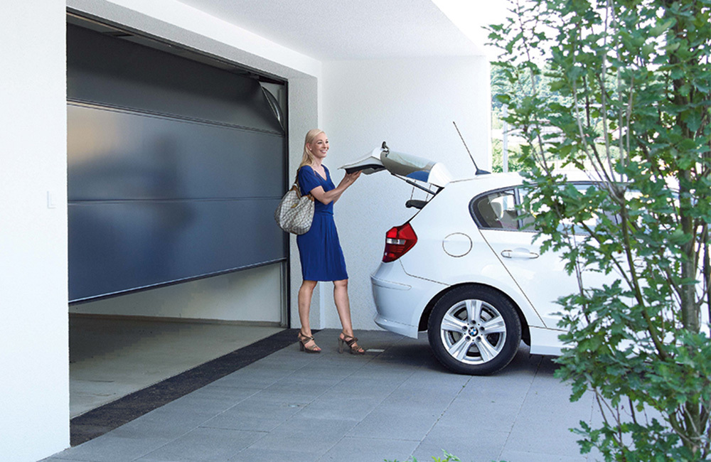 CarTeck Insulated Solid Sectional Garage Door - Smooth Anthracite Grey RAL 7016