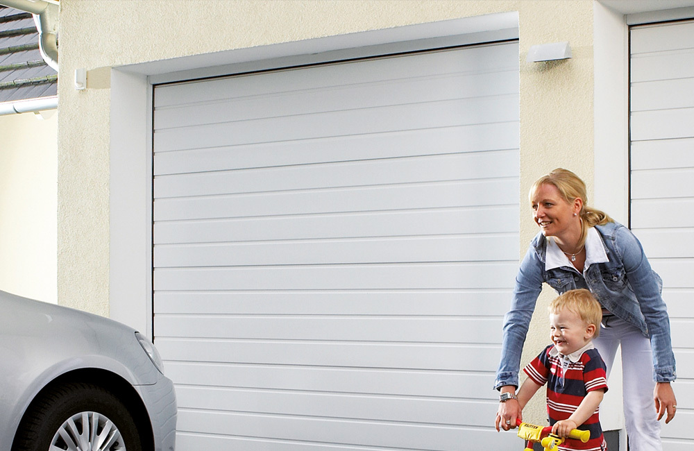 CarTeck Insulated Standard Rib Sectional Garage Door - Smooth White RAL 9016