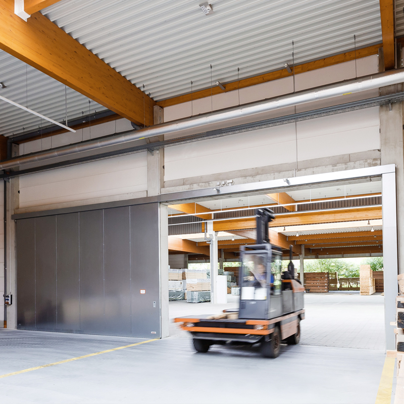 Fire-resistant Sliding Door EI2 30 „Teckentrup 62 FST“ In A Warehouse