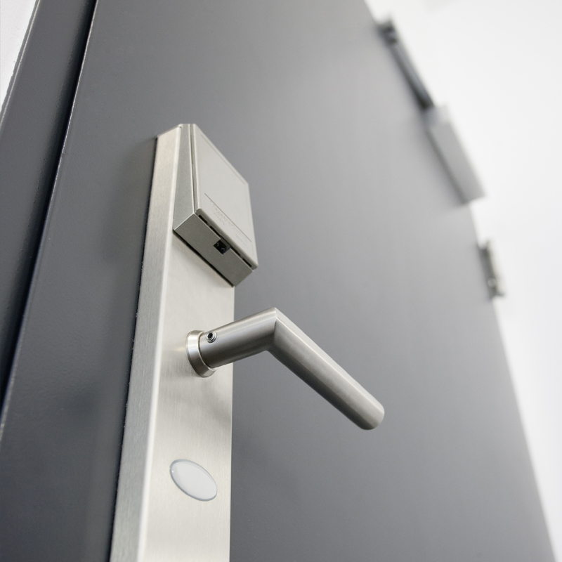Handles & Locks With Access Controls